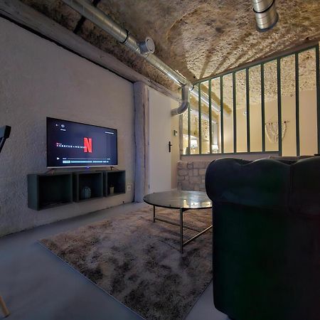 Апартаменты The Sweet Cave Saint-Etienne-de-Chigny Экстерьер фото
